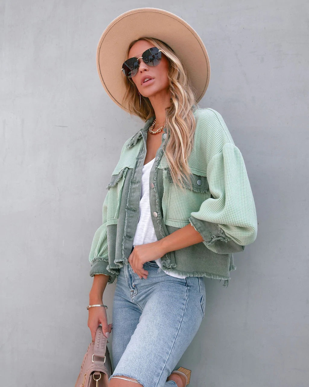 Vintage-Inspired Mila Jacket with Classic Design and Timeless Style