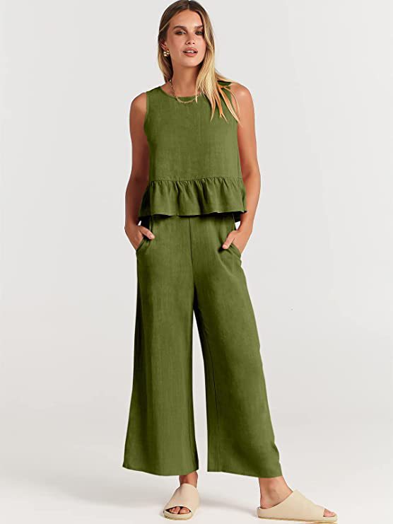 Sleeveless Blouse and Wide-Leg Trousers Set for Effortless Style