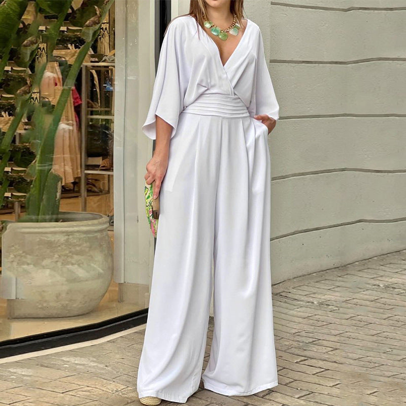 Mono Elegance: Stylish Comfort and Sophistication in One