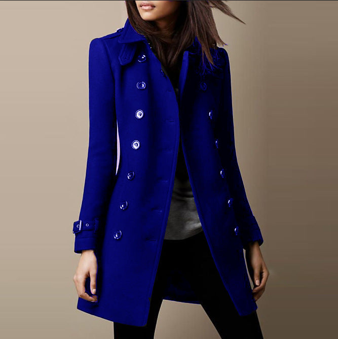 Elegant Women's Coat in Stylish Design