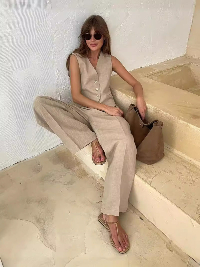 Sleeveless Cotton-Linen Outfit for Comfort and Style