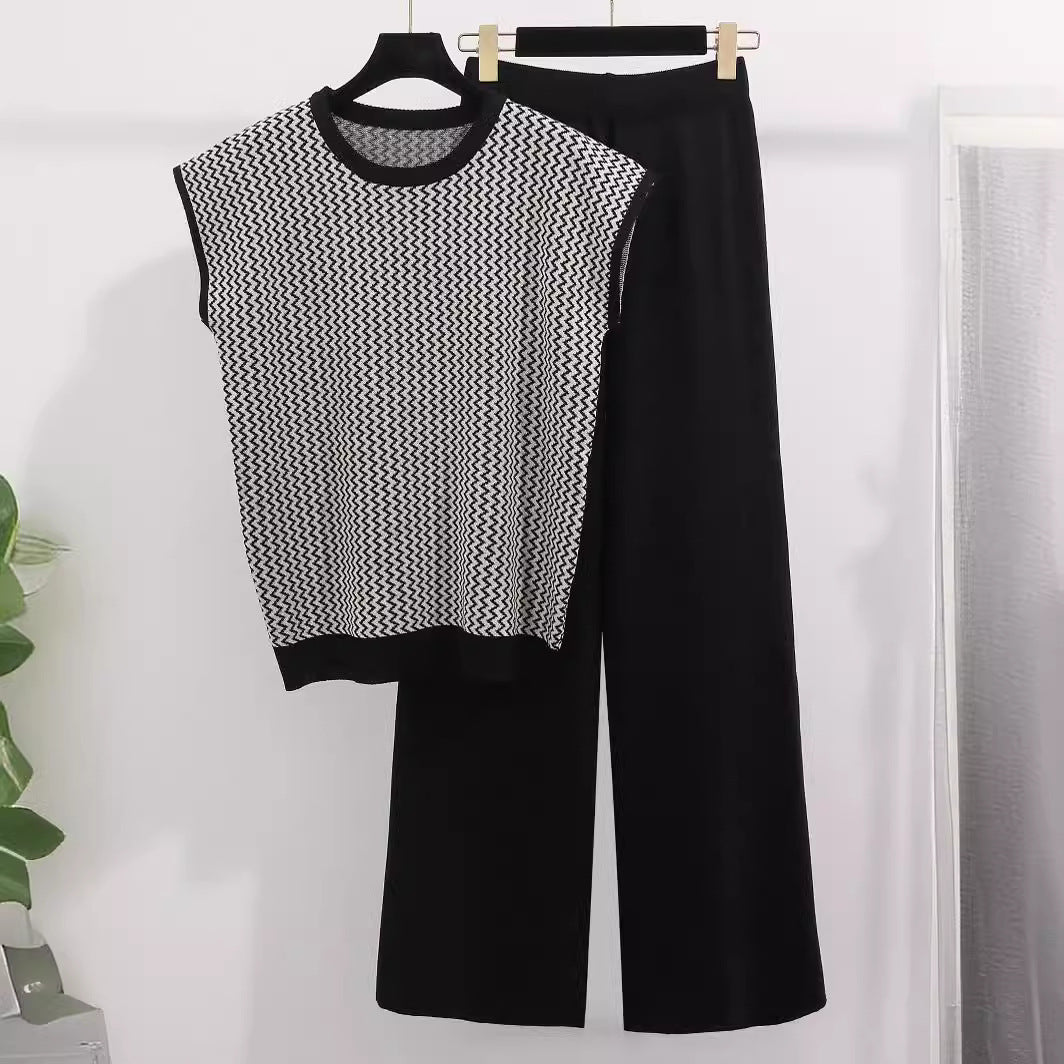 Lanna T-Shirt and Trouser Set for Comfortable Everyday Wear