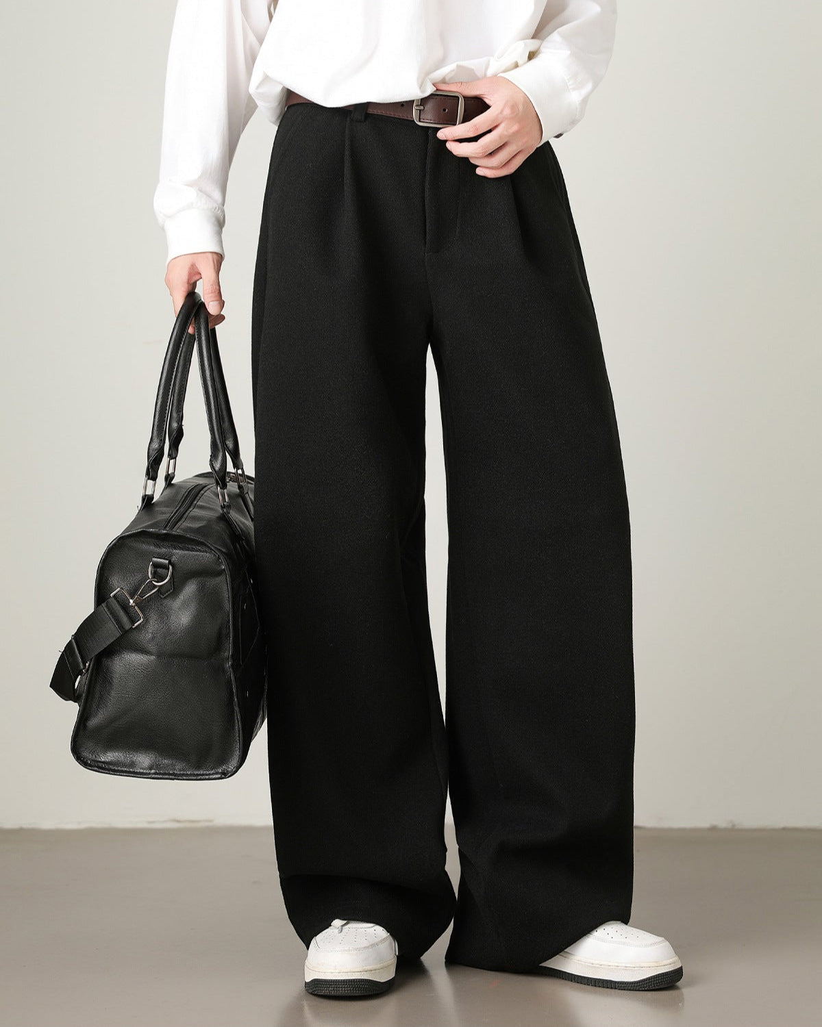 Men’s Wool-Blend Wide-Leg Trousers