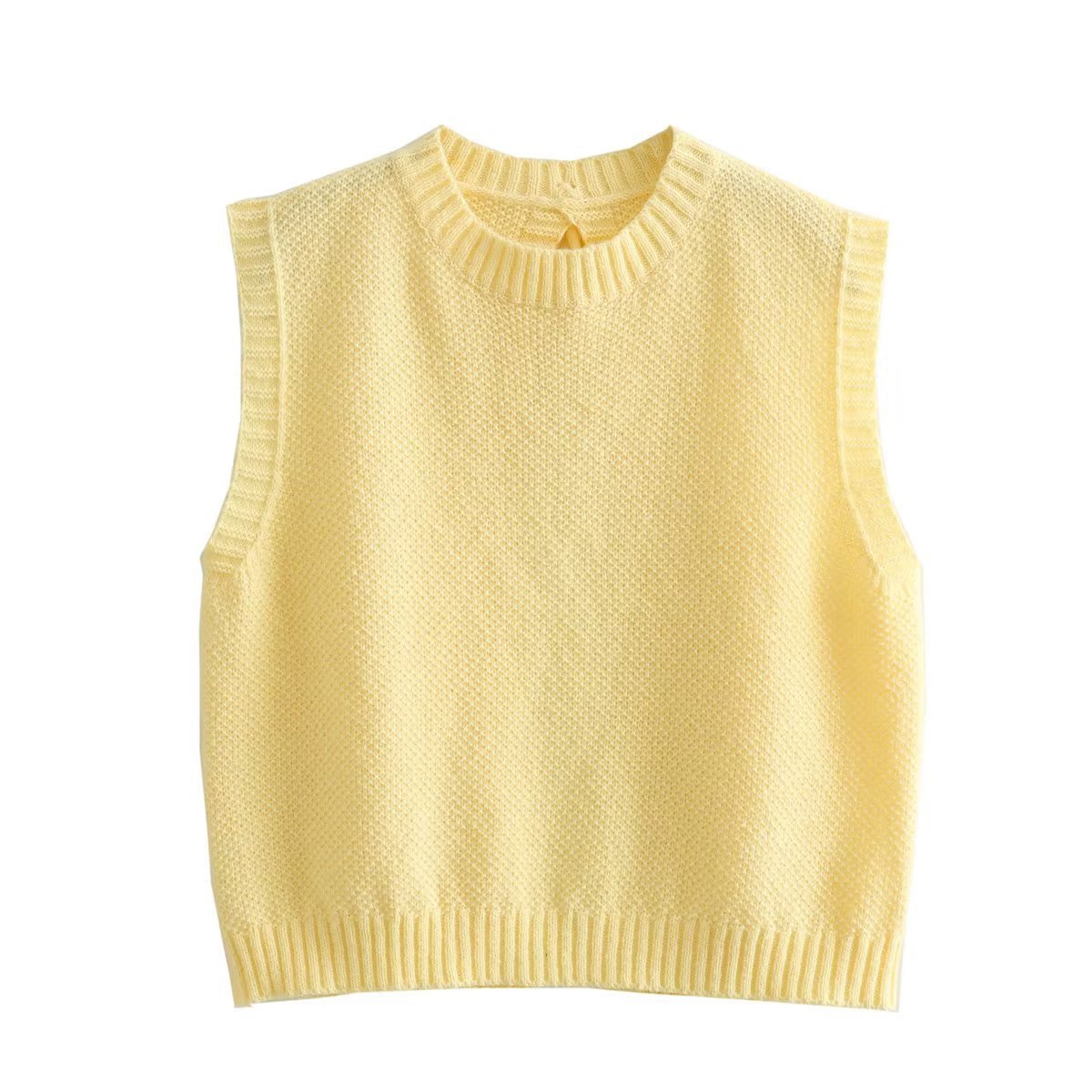 Stylish Women's Blaire Top with Comfortable Fit and Versatile Design