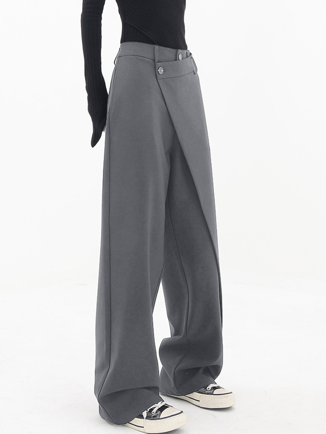 Modern Baggy Trousers for Comfortable Everyday Wear