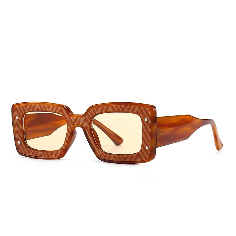 Stylish Polina Sunglasses with UV Protection and Trendy Design