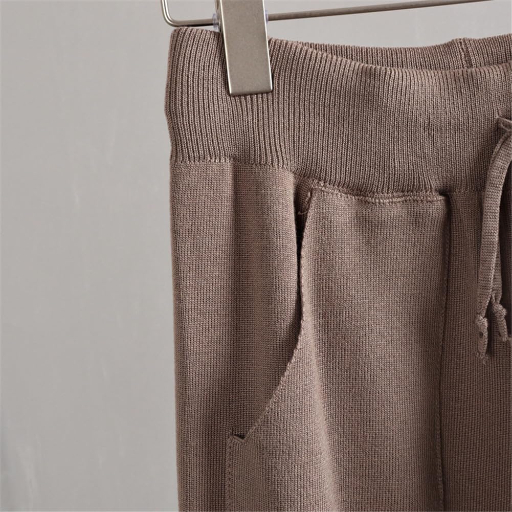 Blouse and Lightweight Trousers Set for Comfortable Style