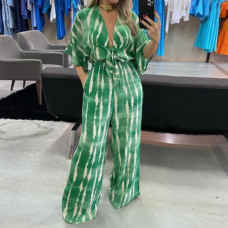 Chic Jade Green Jumpsuit with Flattering Fit and Comfortable Design