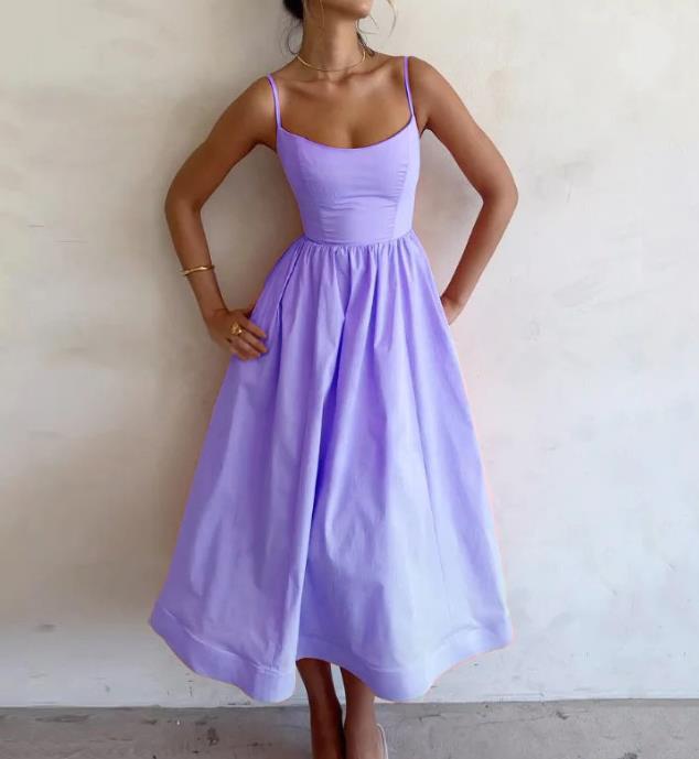 Girls' Elegant Princess Dress with Sparkling Details and Flare Skirt