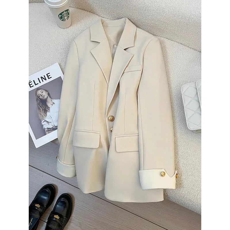 Stylish Women's Blazer – Tailored Fit, Classic Design