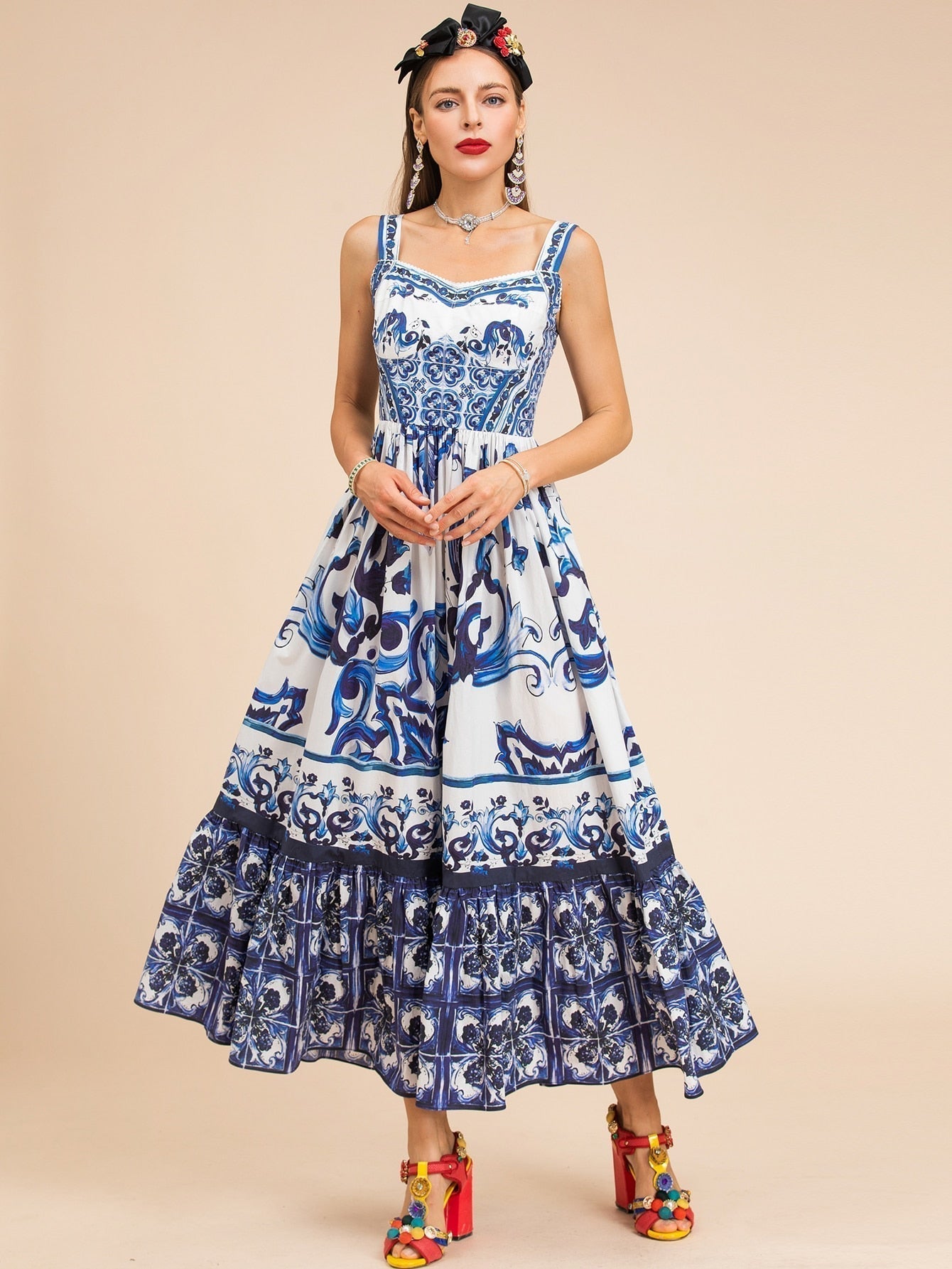Summer Fashion Runway Midi Dress with Elegant Design