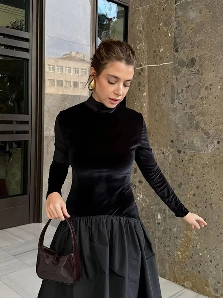 Midi Long Sleeve Dress with Elegant Design and Comfortable Fit