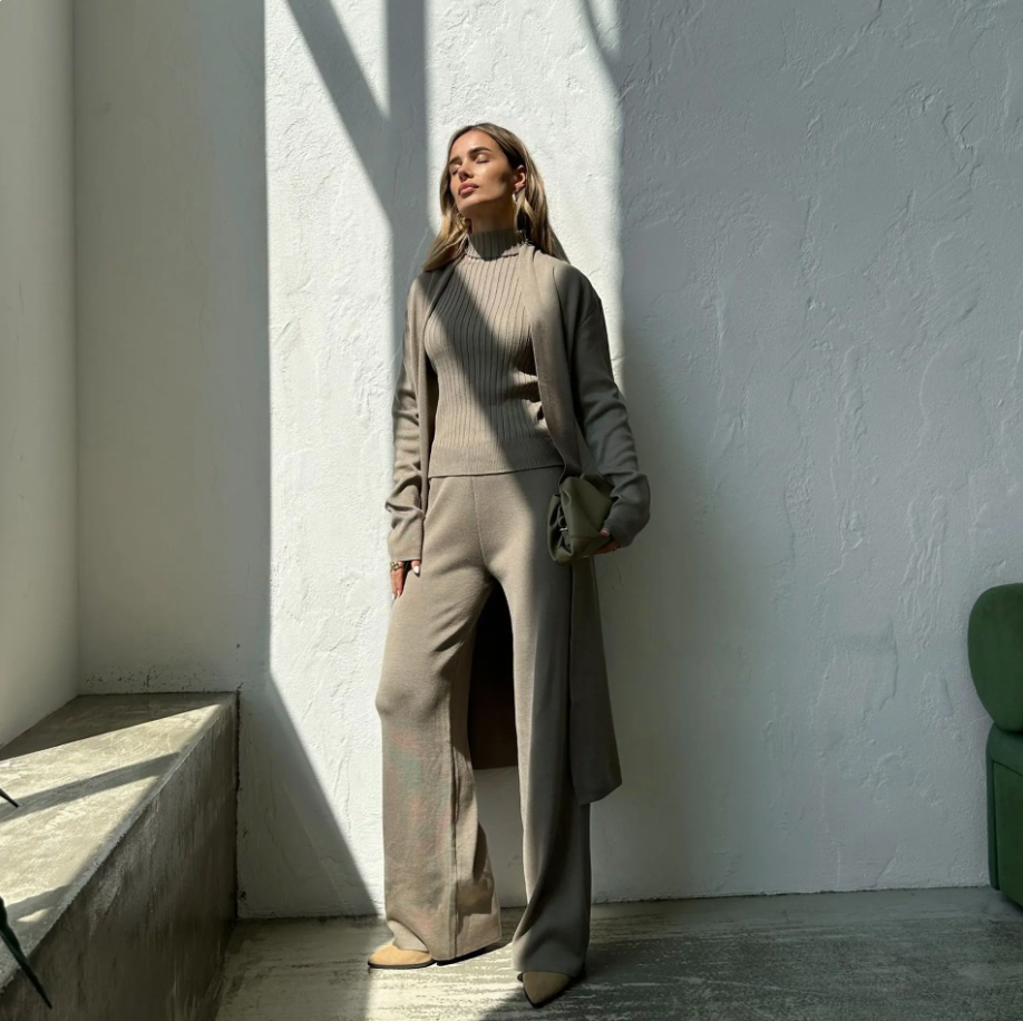 3-Piece OLIVIA Set - Stylish and Versatile Fashion Ensemble