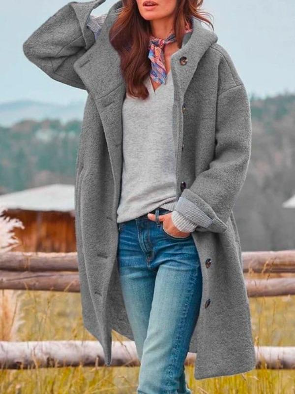 Chic Women's Jacket with Modern Design and Versatile Fit