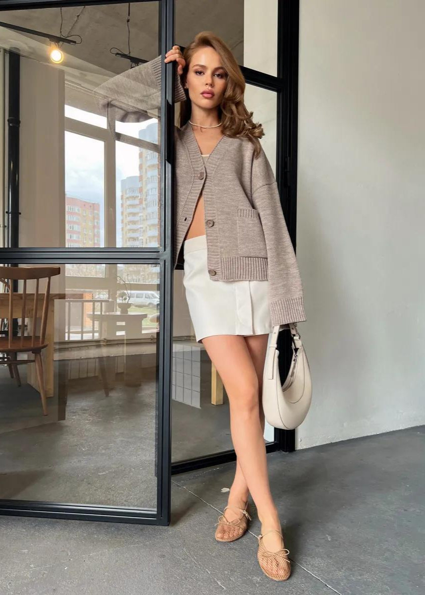 Women’s Oversized Knit Cardigan – V-Neck, Button Front, Long Sleeve