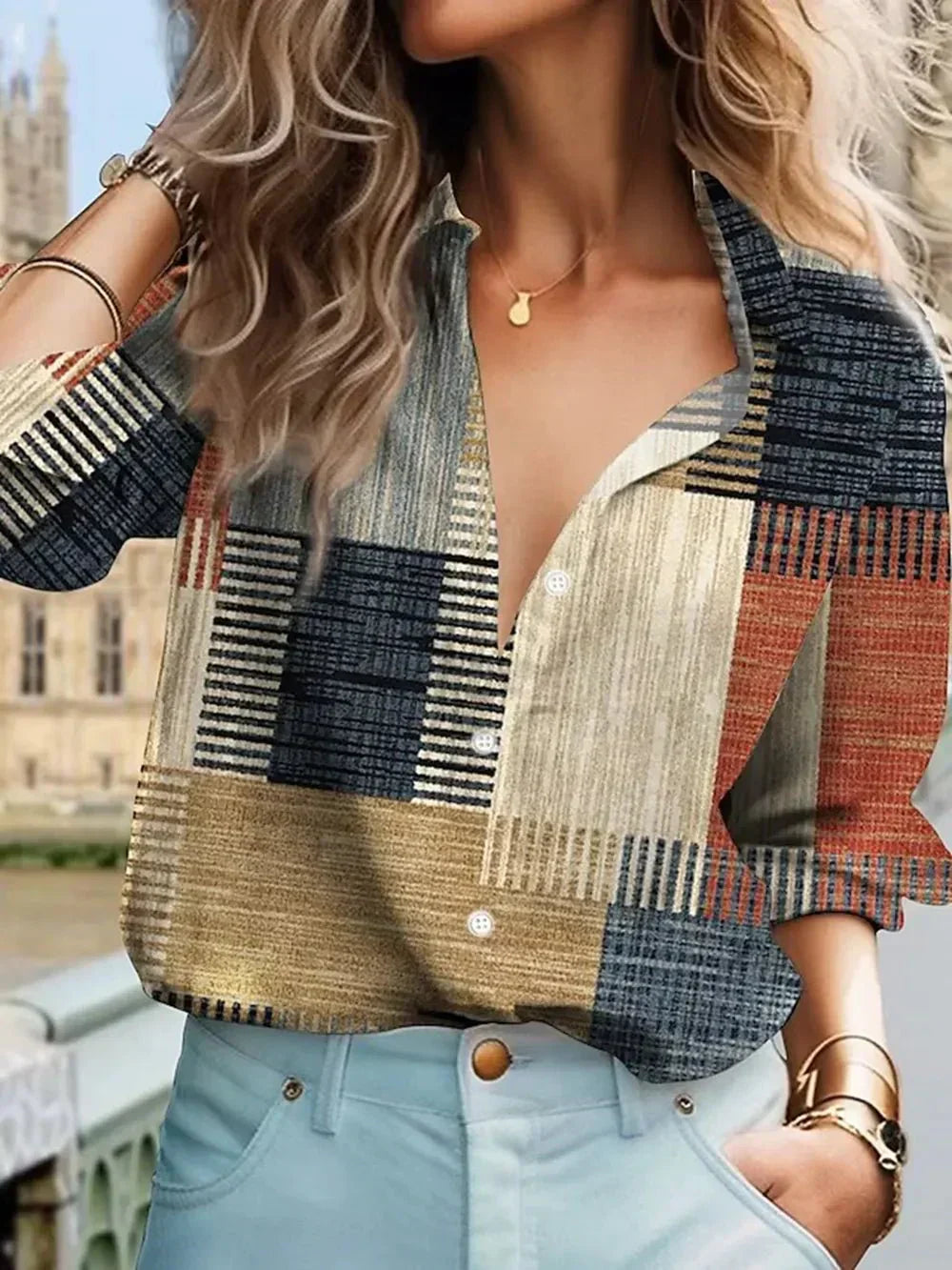 Women's Checkered Social Shirt with Classic Fit
