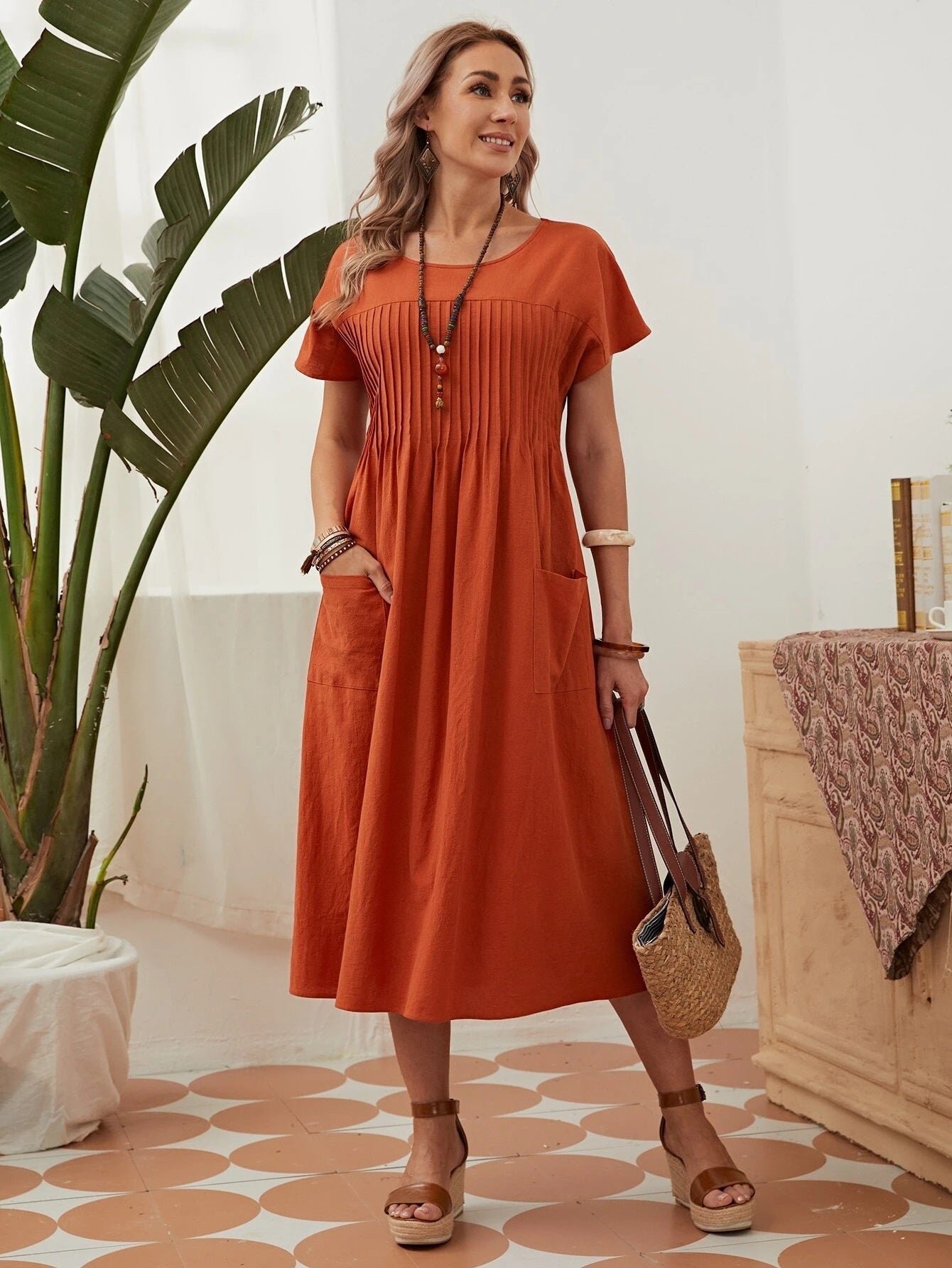 Abigail Vintage-Inspired Midi Dress with Elegant Floral Design