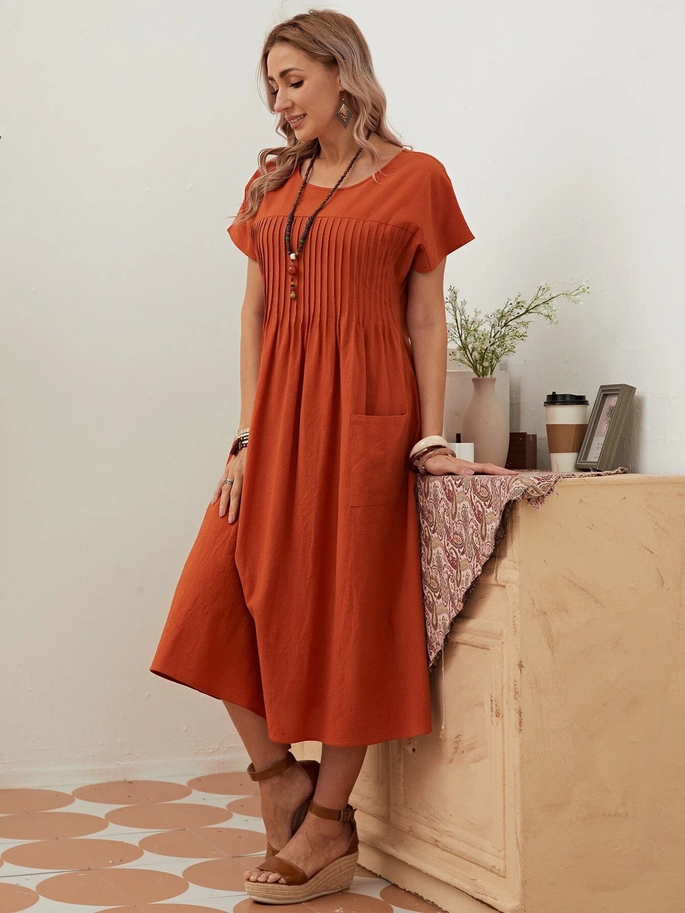 Abigail Vintage-Inspired Midi Dress with Elegant Floral Design