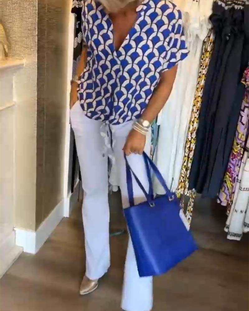 Casual Blouse for Effortless Elegance and Comfortable Style