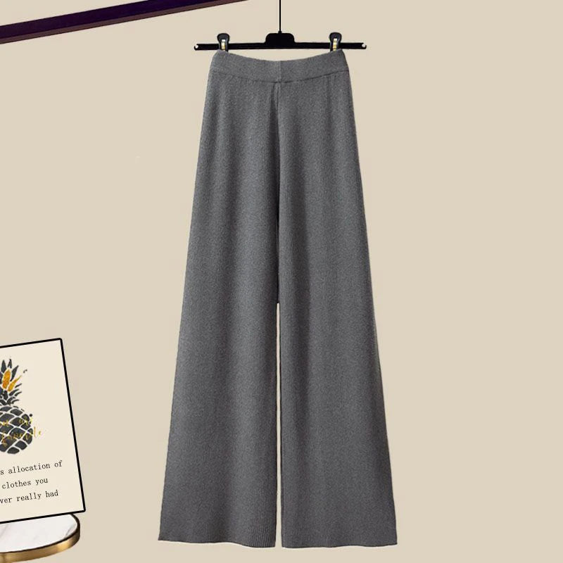 Comfortable Soft Three-Piece Set with Long Sleeves
