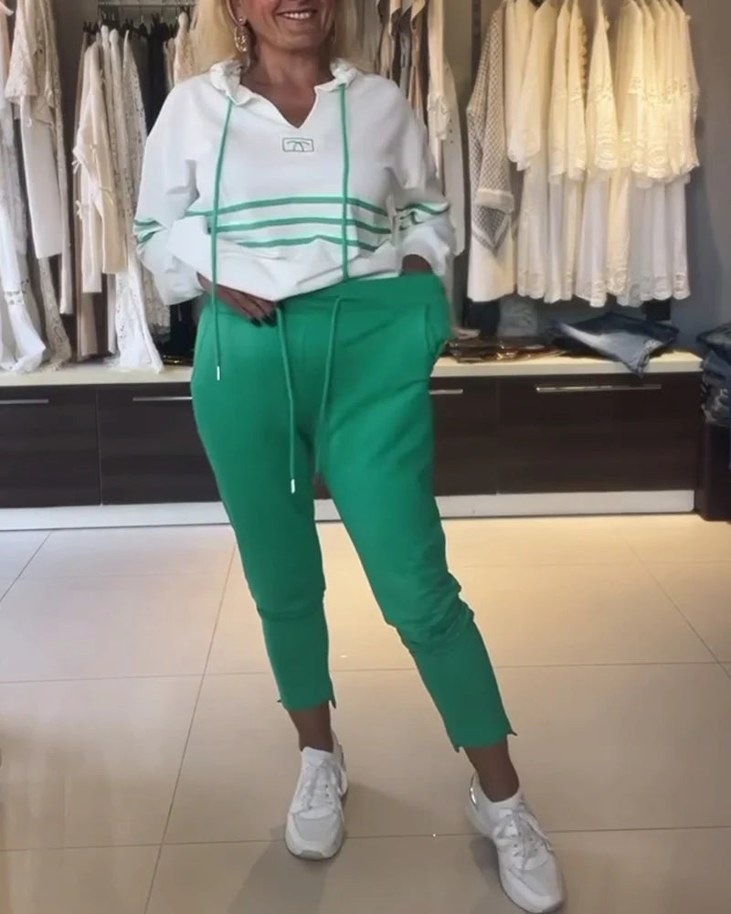Athletic Women's Lounge Set for Comfort and Style