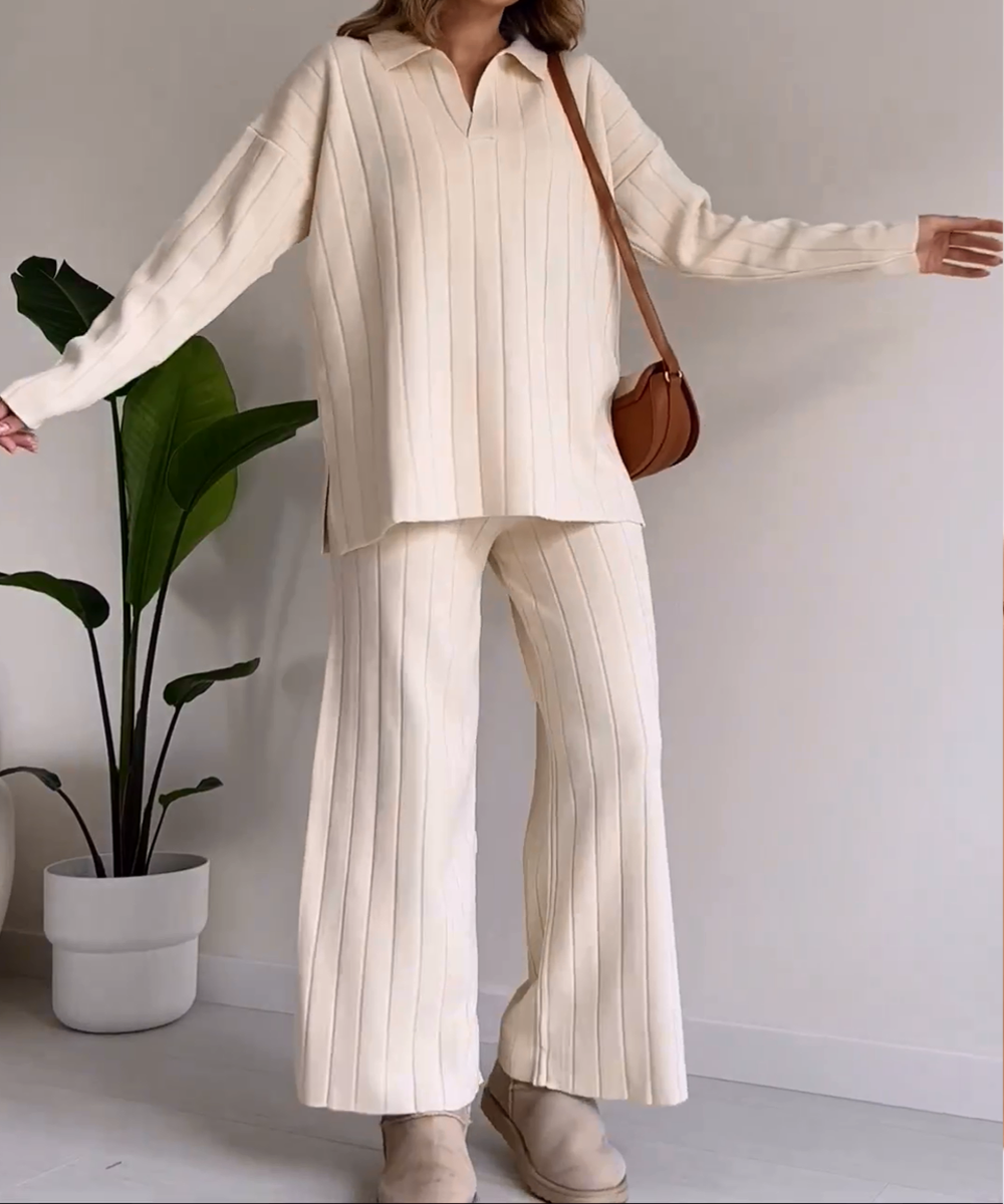 V-Neck Two-Piece Jersey Set for Comfortable Style