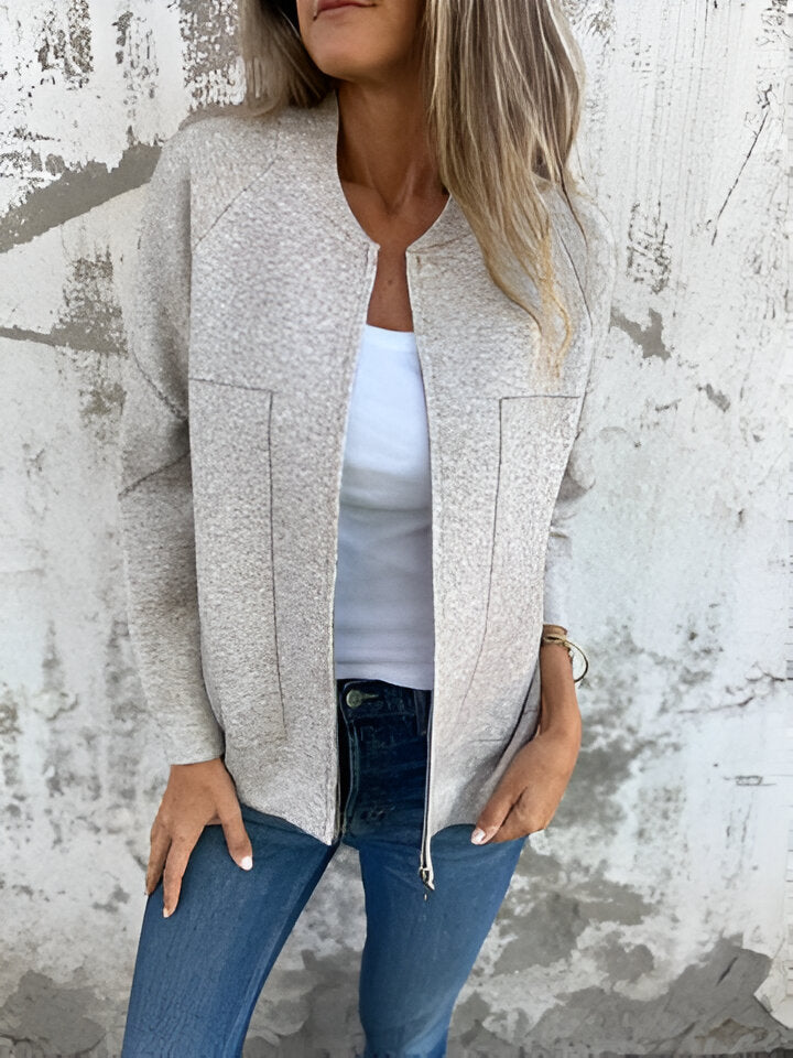 Silvie Zip Jacket with Pocket for Versatile Styling