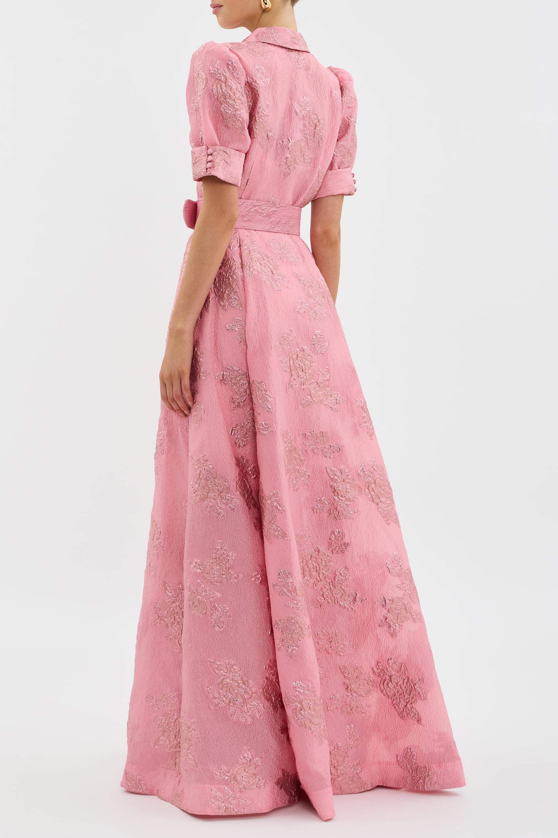 Elegant Dress with Chic Puff Sleeves