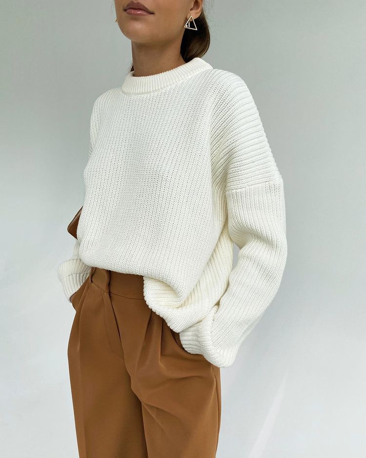 Lightweight Knit Sweater for Comfortable Layering