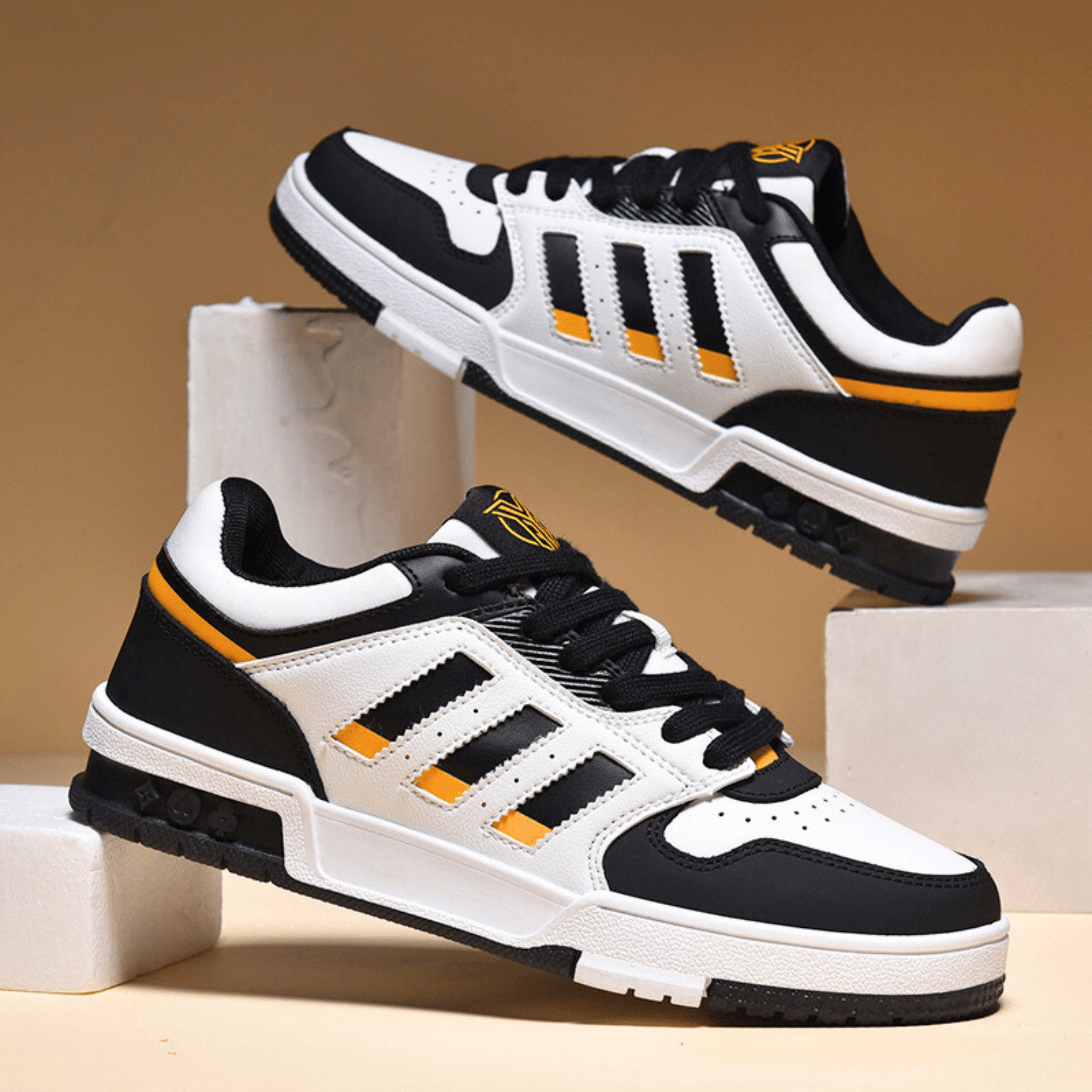 Classic Low-Top Trainers, Cushioned Insole, Breathable