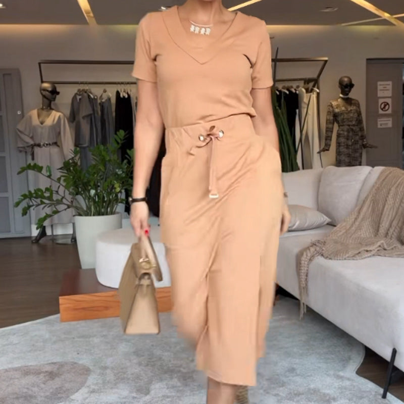Casual T-Shirt and Midi Skirt Set with Split - Stylish and Comfortable