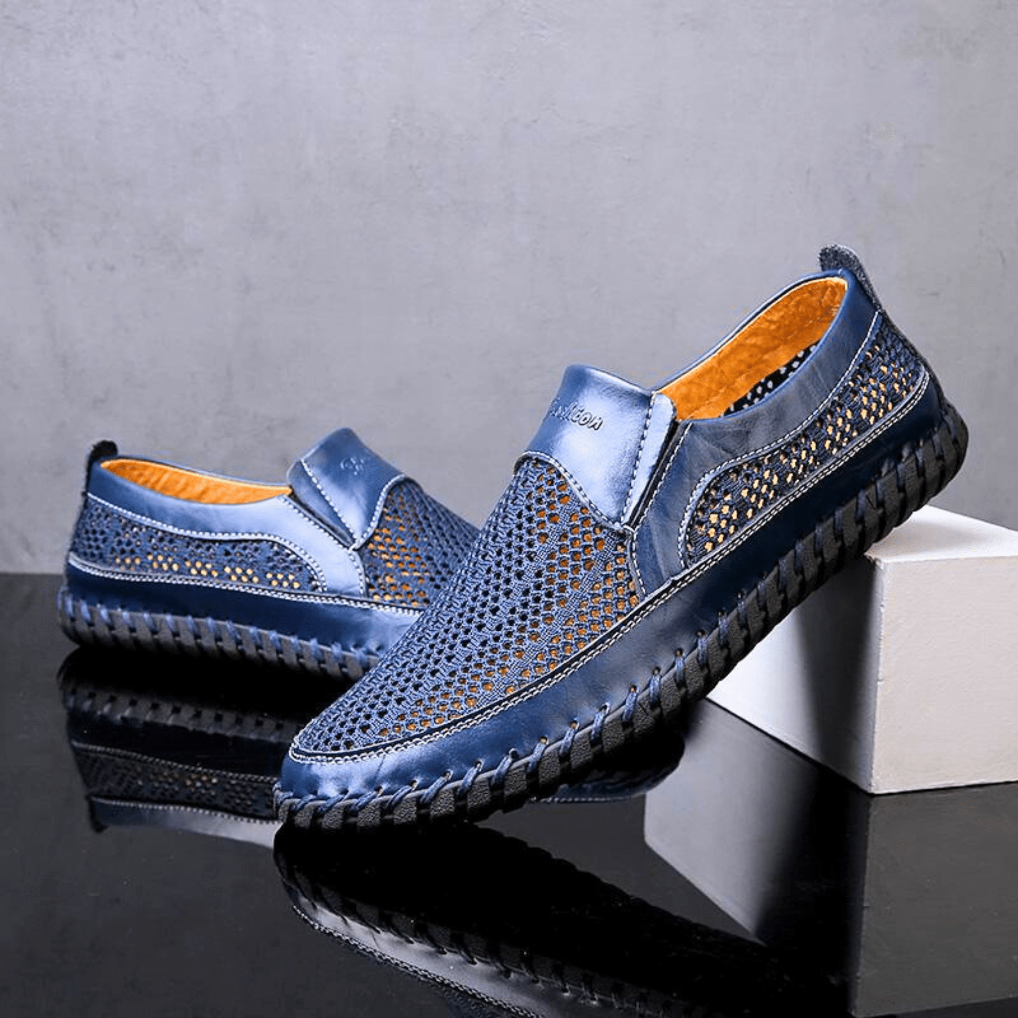 Slip-On Shoes – Cushioned Everyday Comfort