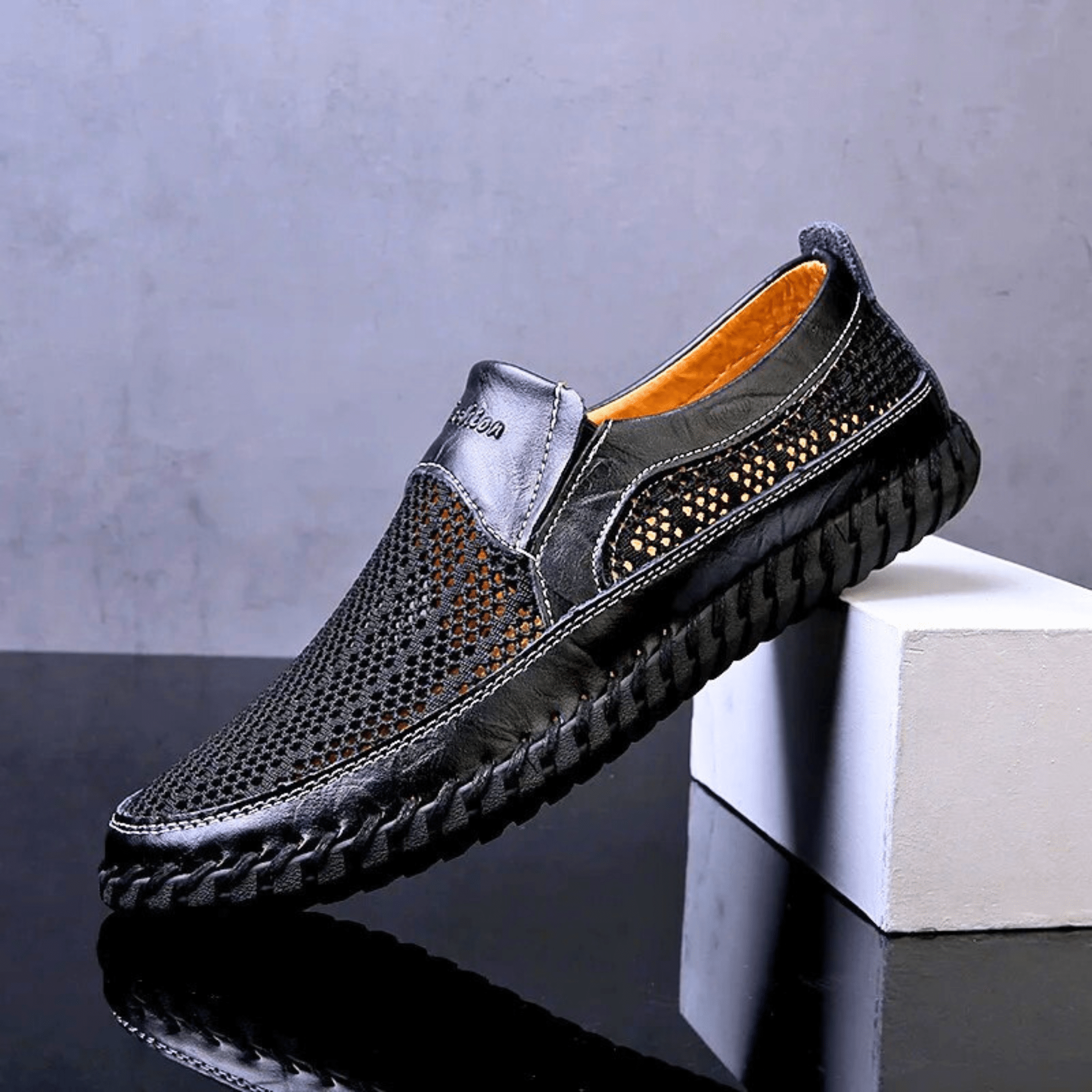 Slip-On Shoes – Cushioned Everyday Comfort